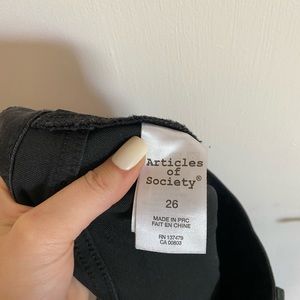 Very cute leathery green skinny pants